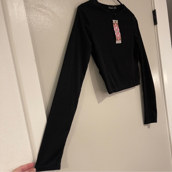 Boohoo. NWT NEVER WORN Long Sleeve Rib Crop - Black - Large - Picture 5 of 10
